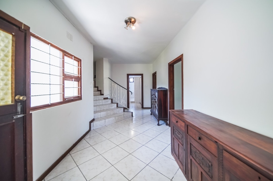Commercial Property for Sale in Cove Ridge East Eastern Cape